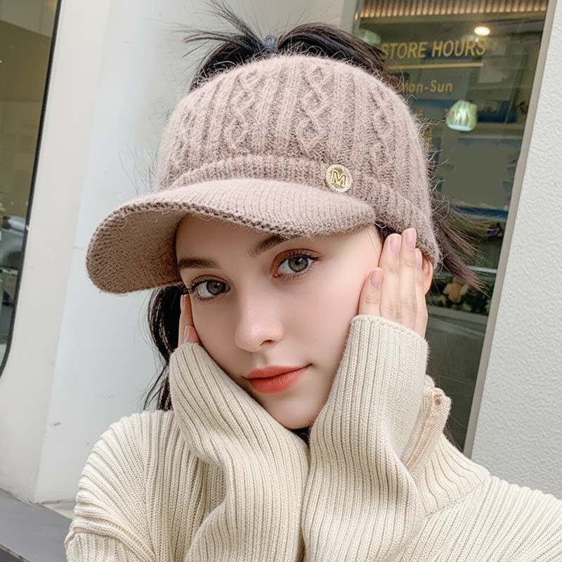 Høst- og vinterhatt med varm strikket hestehale for kvinner