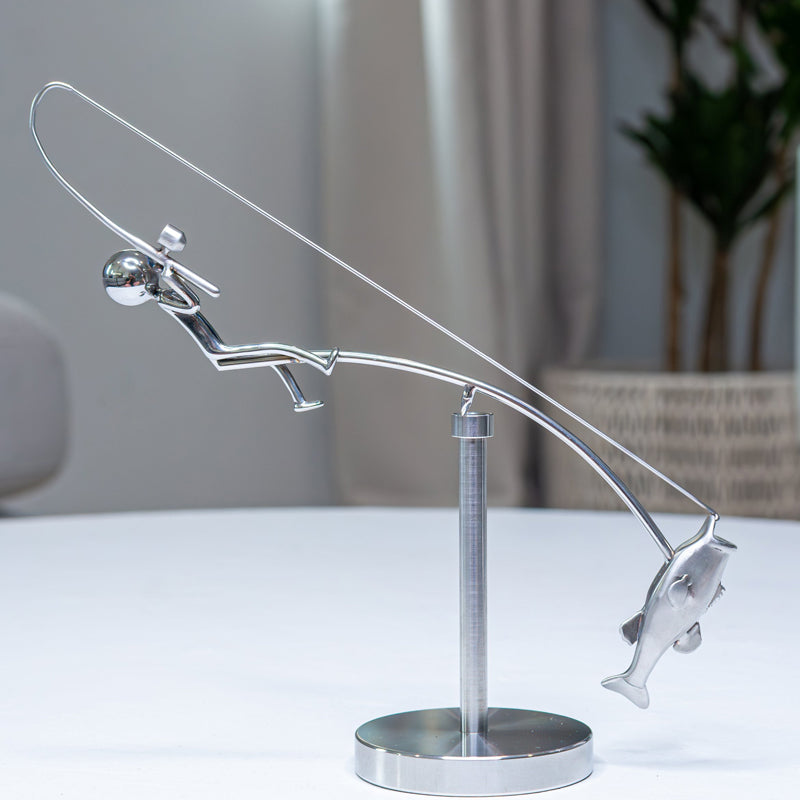 Kreativt balansert fiske modell ornamente