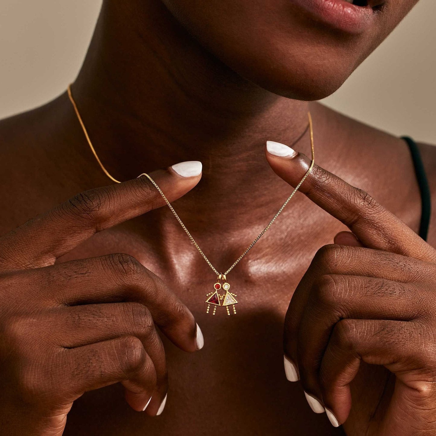 ✨Barnhänge med födelsesten, triangelhalsband för flickor, familjehalsband