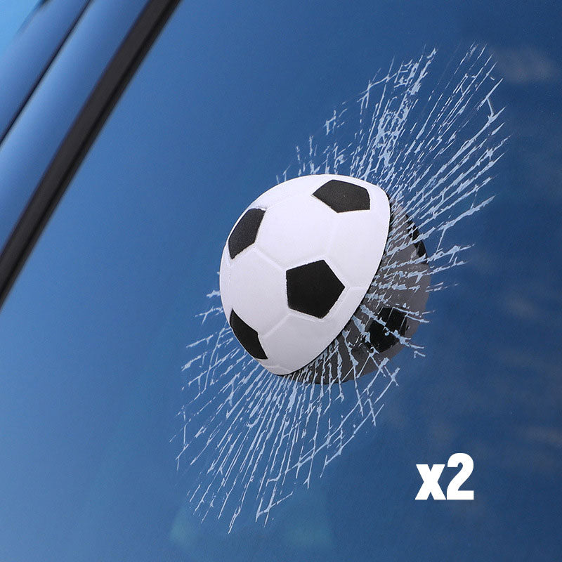 Klistremerke med 3D-ball som slår en glassknusende spøk