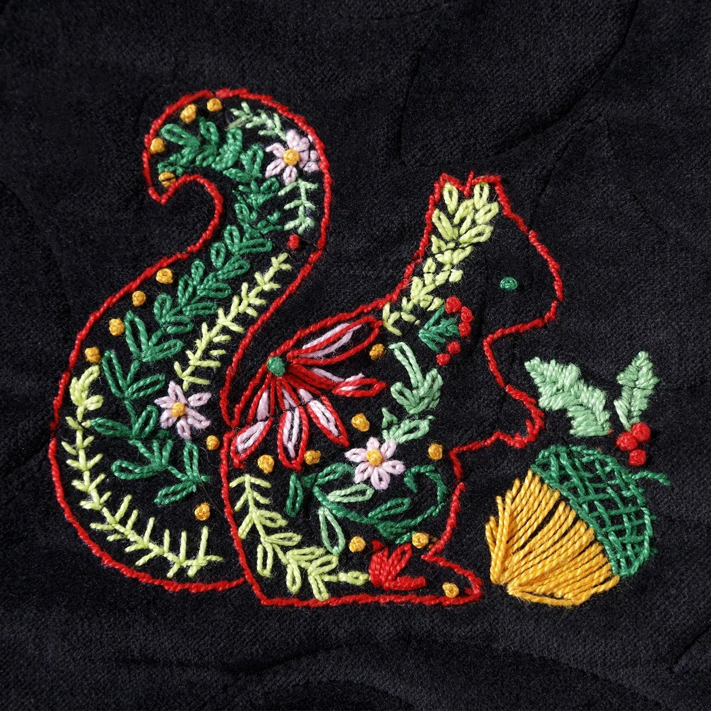 🧵✨Et Broderisett Til Minne Fra Missouri Star